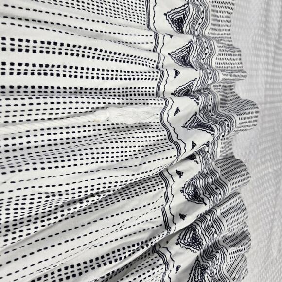 Daniel Rainn White Black Striped Geo Print Tassel Boho Blouse Top Size 3X - Picture 4 of 8